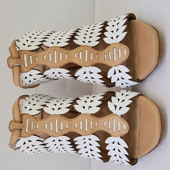 ANTHROPOLOGIE EIGHT FIFTEEN BONFIRE LEATHER LASER CUT ANKLE STRAP HEELED SANDALS - Picture 2 of 9